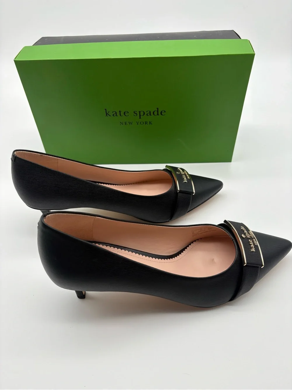 Kate Spade Women Daniella Saffiano Black Leather Pointed Toe Kitten Heels 9B